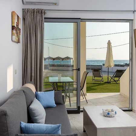 Coral Sea Apartment Kokkinos Pirgos Esterno foto