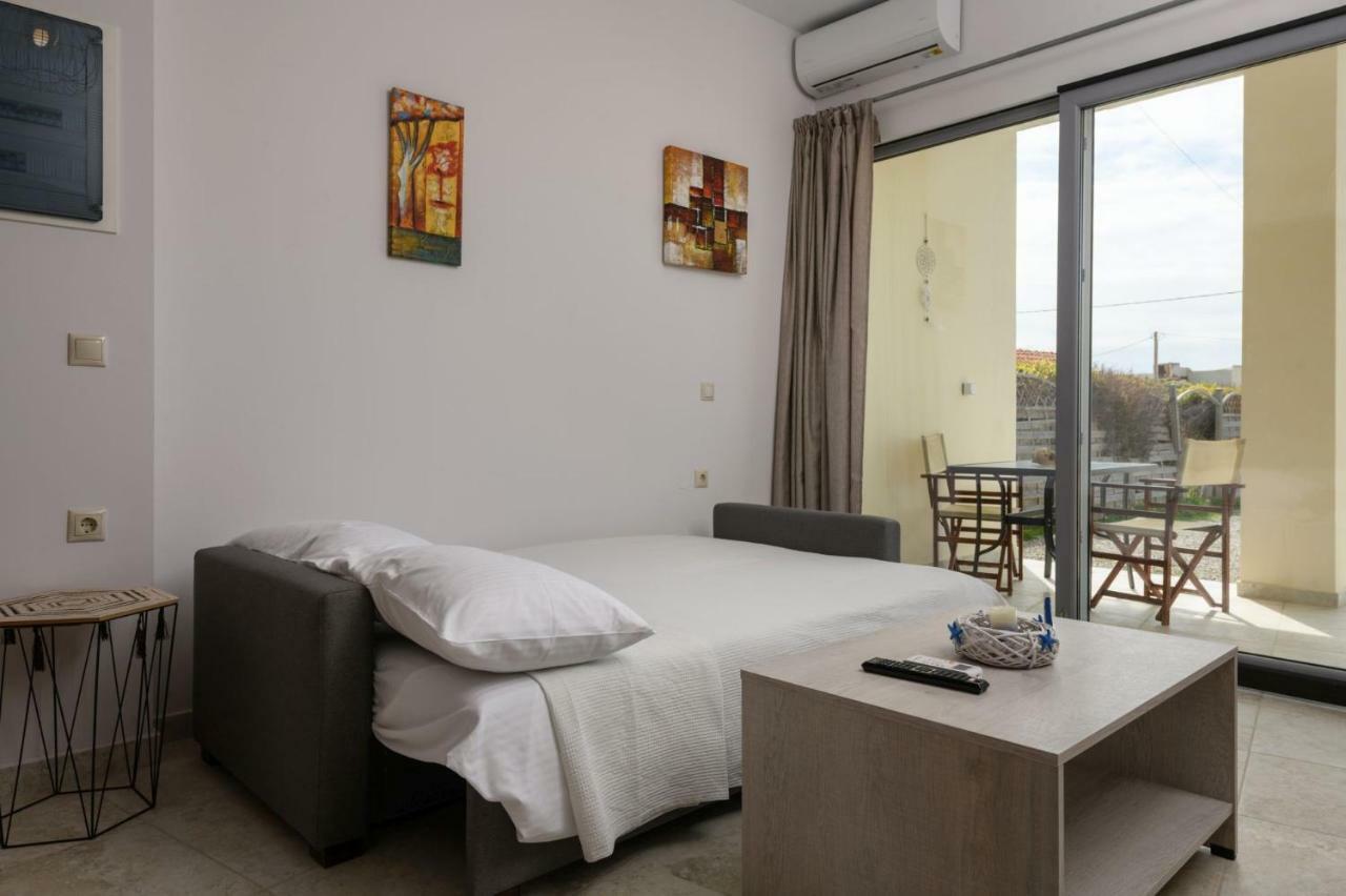 Coral Sea Apartment Kokkinos Pirgos Esterno foto