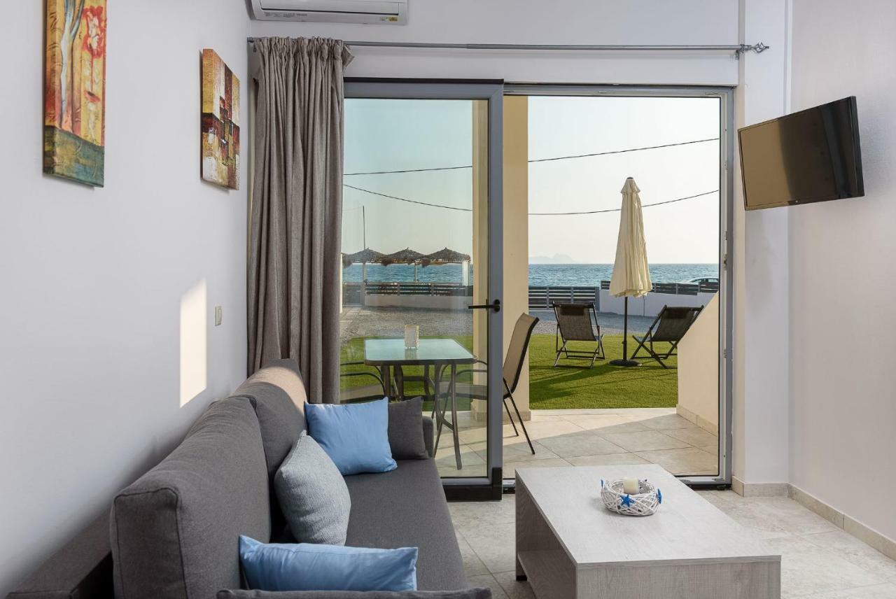 Coral Sea Apartment Kokkinos Pirgos Esterno foto