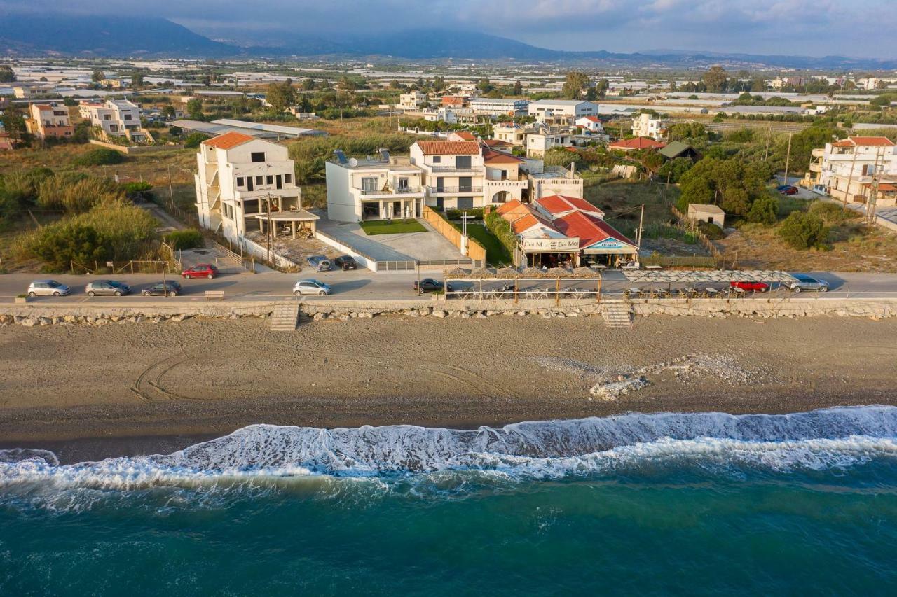 Coral Sea Apartment Kokkinos Pirgos Esterno foto